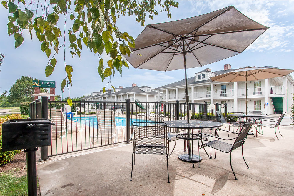 Quality Inn Gallatin-Nashville Metro Экстерьер фото